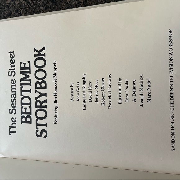 Vintage 1970’s Sesame Street Story Books | Set of 2 - Picture 10 of 13